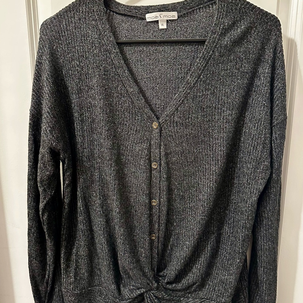 Women's Gray Moa Moa Sweater NWT